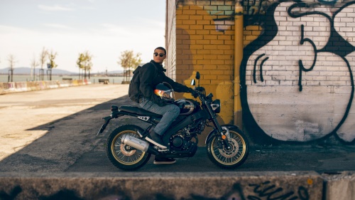 2023 XSR125 Legacy