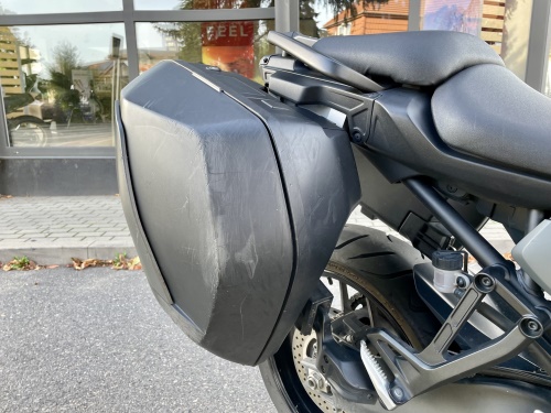 TRACER 9 + Boční kufry Tour