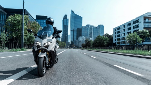 2025 TMAX Tech MAX
