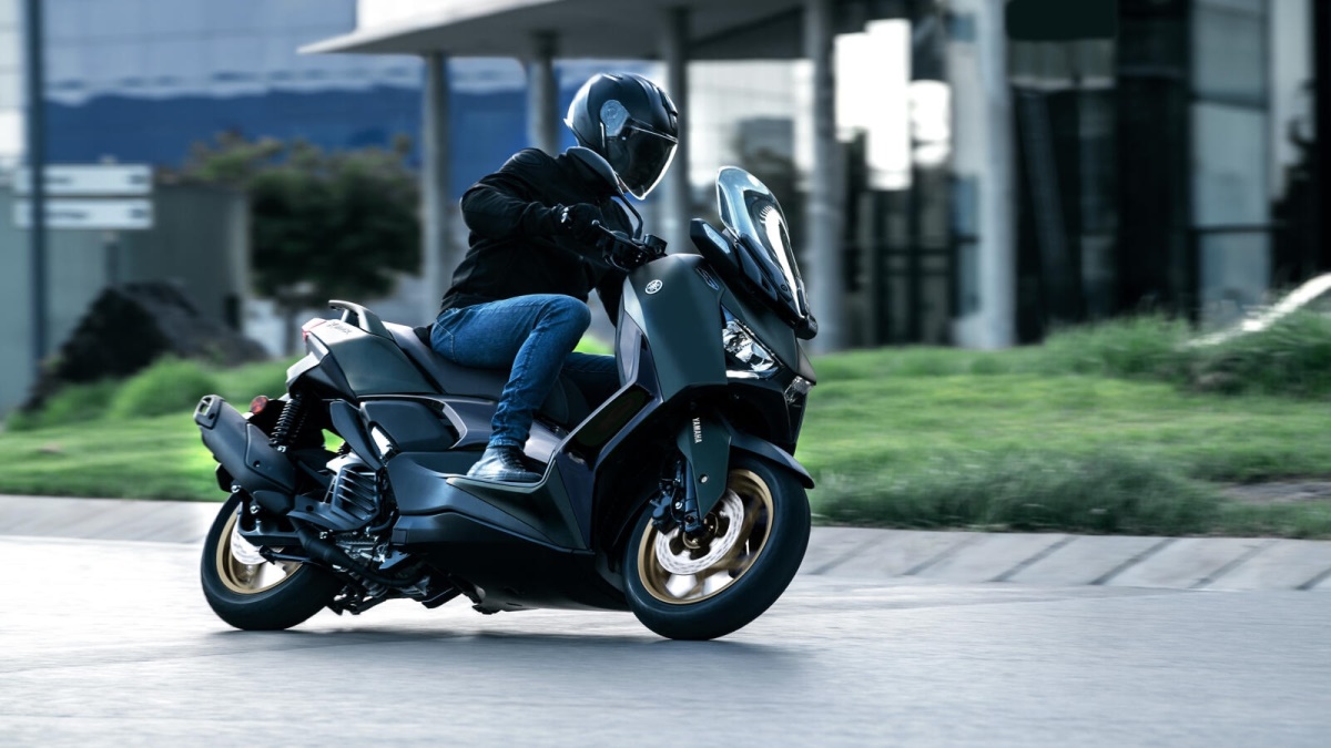2023 XMAX 125 Tech MAX