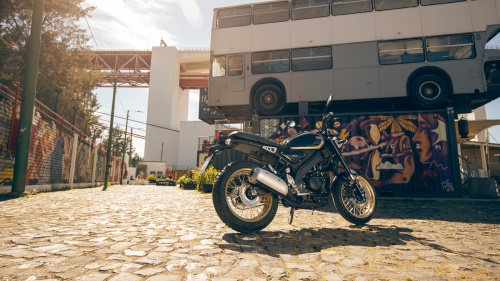 2023 XSR125 Legacy