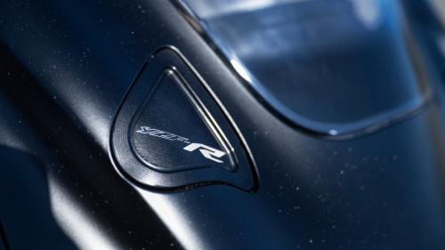 2025 R1 RACE