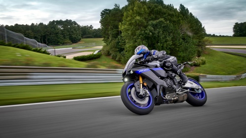 2023 R1M