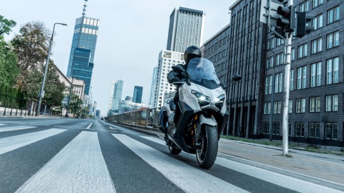 2025 TMAX Tech MAX