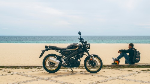 2023 XSR125 Legacy
