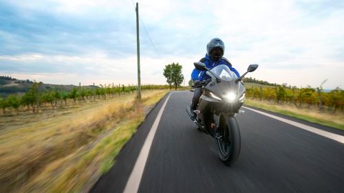 2023 R125