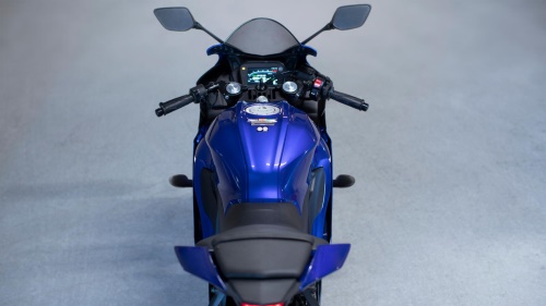2025 R125