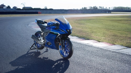 2025 R125