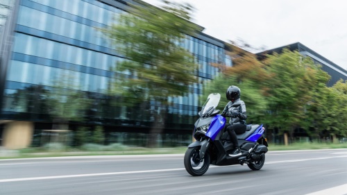 2026 XMAX 125
