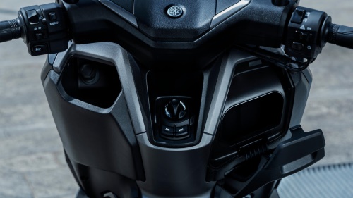 2025 NMAX 125