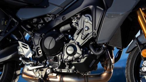 2023 TRACER 9 GT+