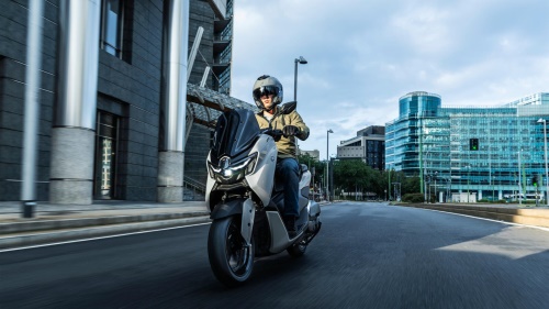 2025 NMAX 125 Tech MAX
