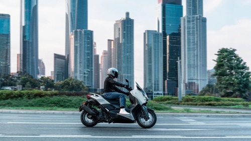 2025 XMAX 125 Tech MAX+