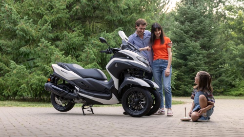 2026 Tricity 300 / Airbag