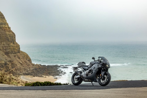 XSR900 GP · Racer Pack v hodnotě 70 000 Kč a 3letá záruka