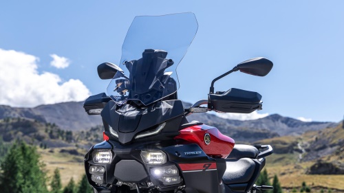 2025 TRACER 9 Y-AMT