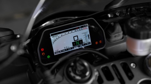 2023 R1M