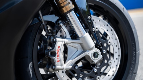 2025 R1 RACE