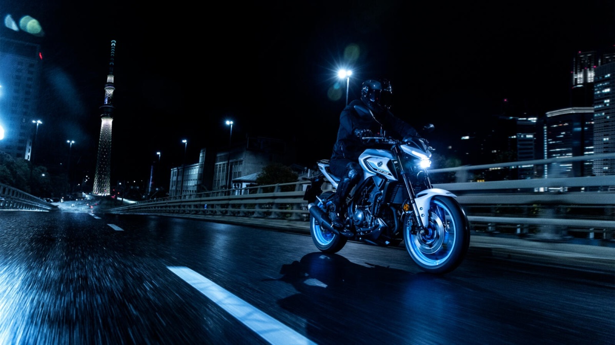 2025 MT-03