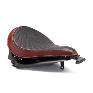 Samostatné sedlo ve stylu bobberu pro model XV950