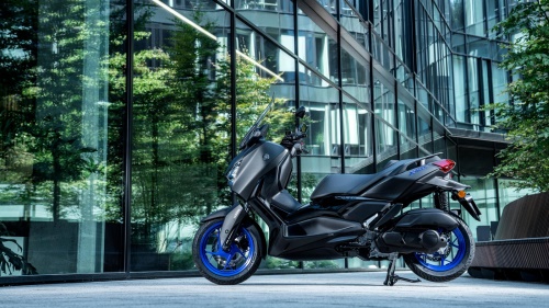 2025 XMAX 125