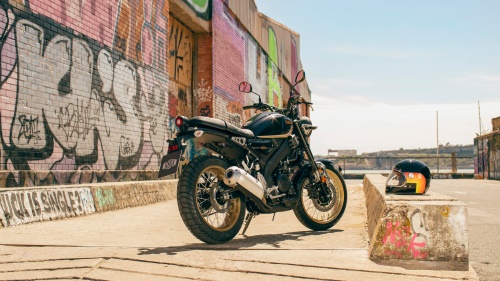 2023 XSR125 Legacy