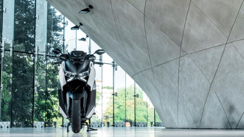 2026 XMAX 300 Tech MAX+