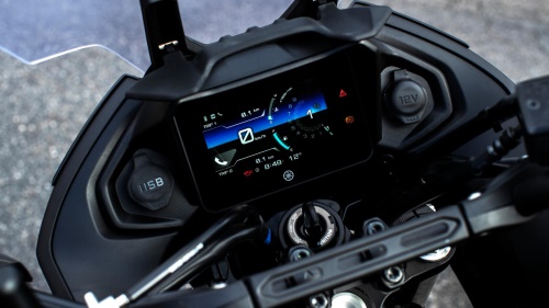 2023 TRACER 7