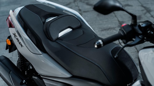 2025 XMAX 125 Tech MAX+