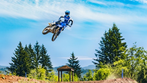 2025 YZ250