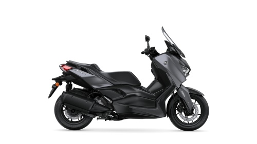 XMAX 300 · Akčních 15 000 Kč na příslušenství a 3letá záruka
