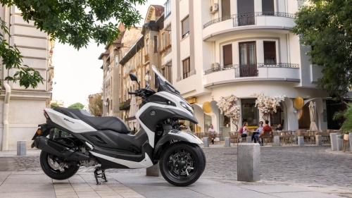 2026 Tricity 300 / Airbag