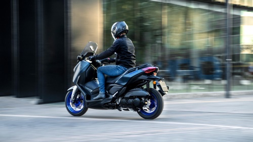 2023 XMAX 125