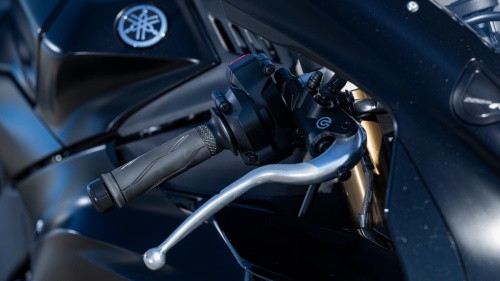 2025 R1 RACE