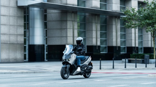 2025 XMAX 125 Tech MAX