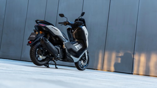 2025 NMAX 125 Tech MAX