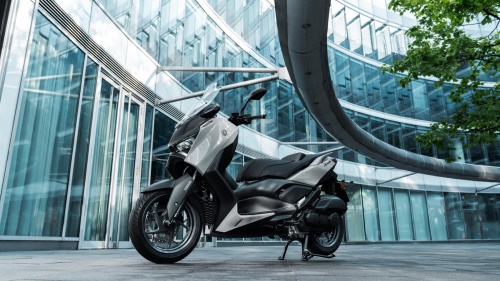2025 XMAX 125 Tech MAX