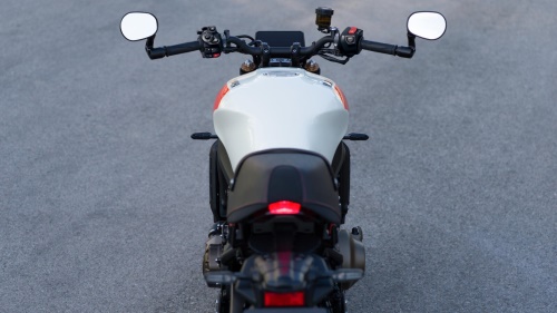2025 XSR900