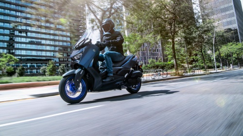 2023 XMAX 125