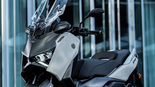 2025 XMAX 125 Tech MAX+