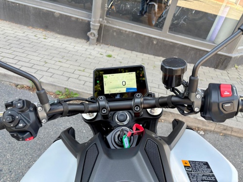 MT-09