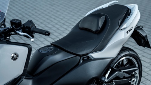 2025 TMAX Tech MAX