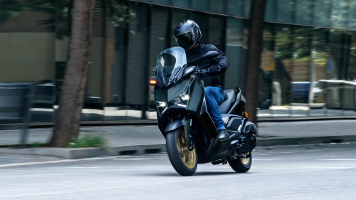 2023 XMAX 125 Tech MAX