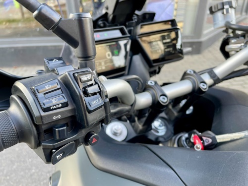 TRACER 9 + Boční kufry Tour