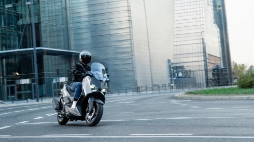 2025 XMAX 125 Tech MAX