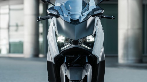 2025 XMAX 300 Tech MAX+