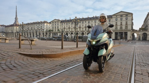 2025 Tricity 125