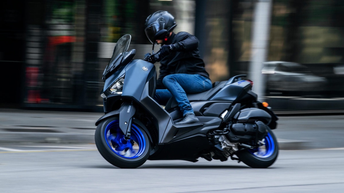 2023 XMAX 125