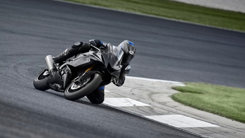 2023 R6 RACE