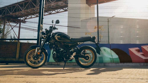 2023 XSR125 Legacy